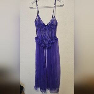 ​Vtg  Frederick’s of Hollywood Purple Lace Sheer Gown Flyaway Front Slit Maxi M